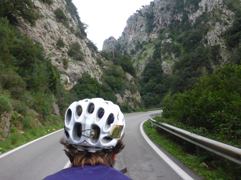 Gorge before Poros